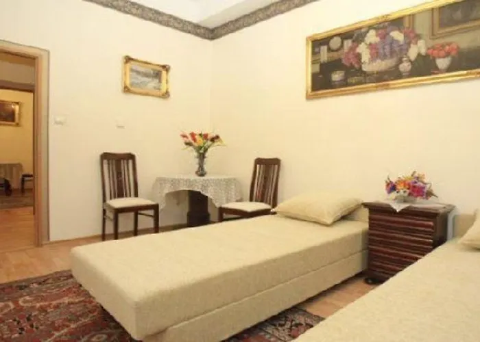 Florian Apartments Old Town