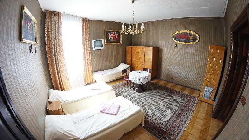 Florian Old Town Hotel